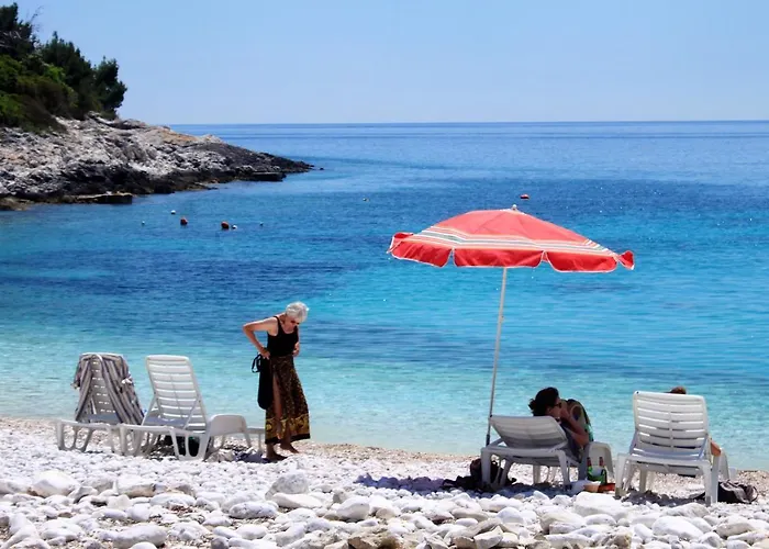 And With Parking Space Hvar - 8717 3* Hvar Town