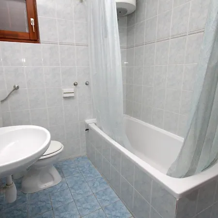 And With Parking Space Hvar - 8717 Vendégház 3*