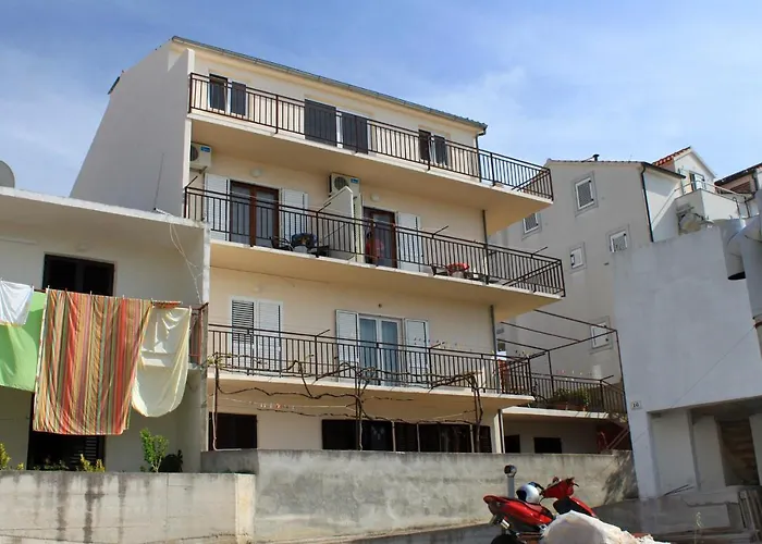 招待所 And With Parking Space Hvar - 8717 3*